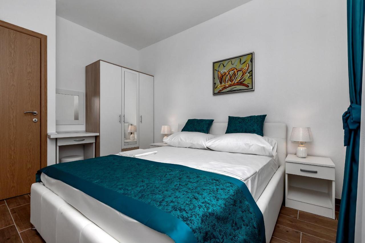 Apartments Villa Medo มาคาร์สกา ภายนอก รูปภาพ