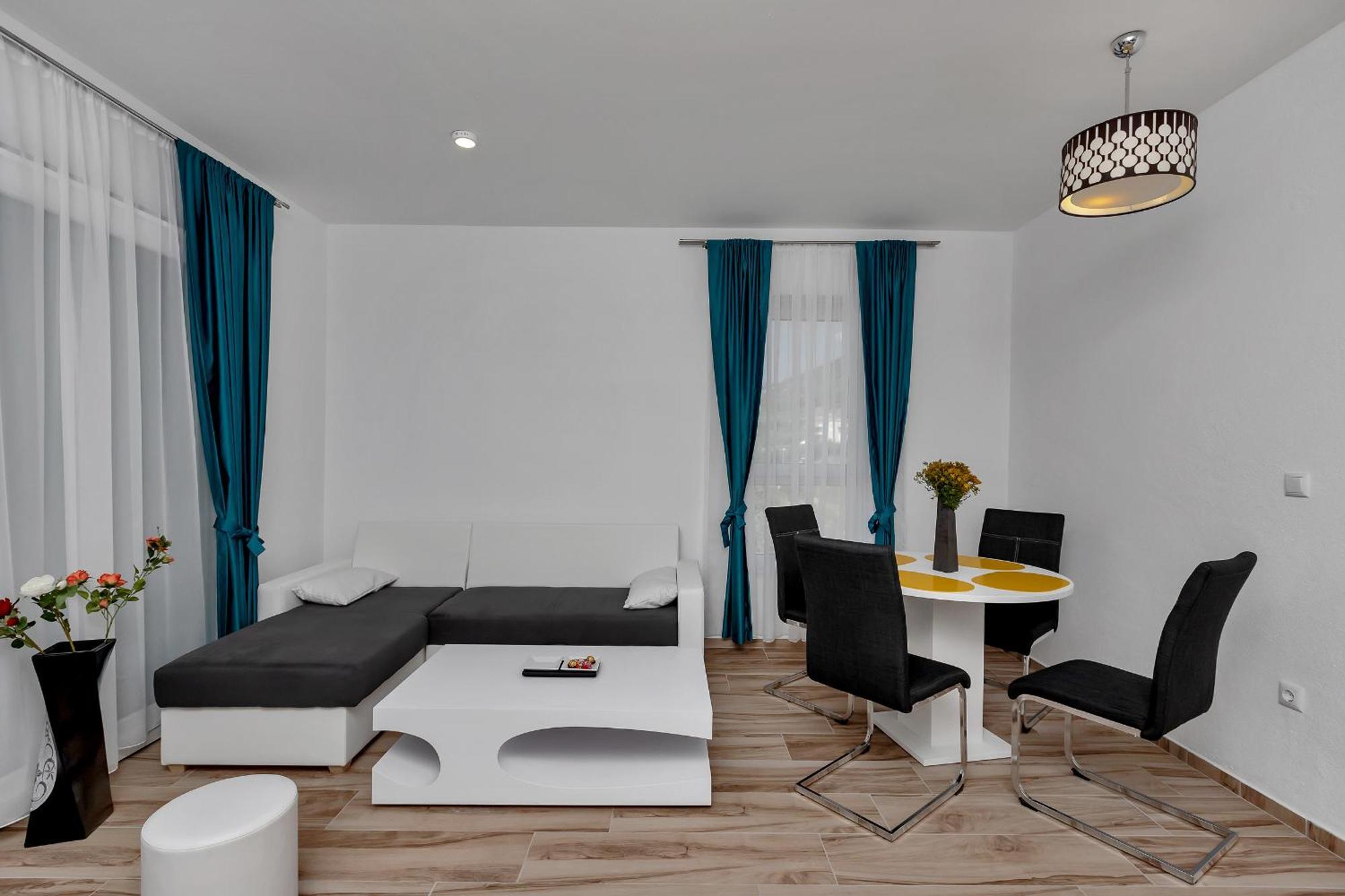 Apartments Villa Medo มาคาร์สกา ห้อง รูปภาพ