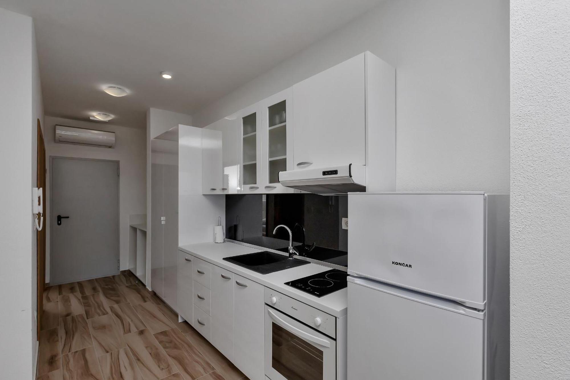 Apartments Villa Medo มาคาร์สกา ห้อง รูปภาพ